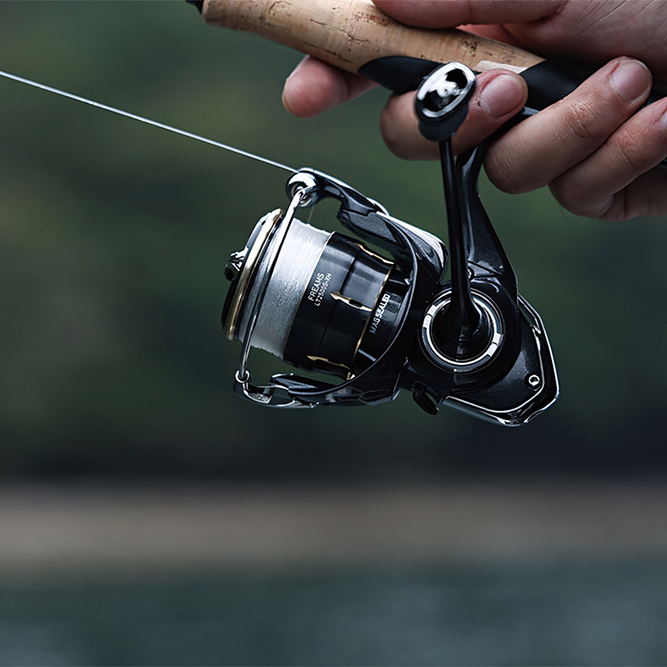 รอกสปินนิ่ง DAIWA 2026 FREAMS, - Shimano Reel Stradic บทวิจารณ์และราคา